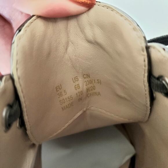 NWOT Stuart Weitzman Darra Gunmetal Lace Up Oxford Shoe 6B Metallic Statement - Picture 11 of 12